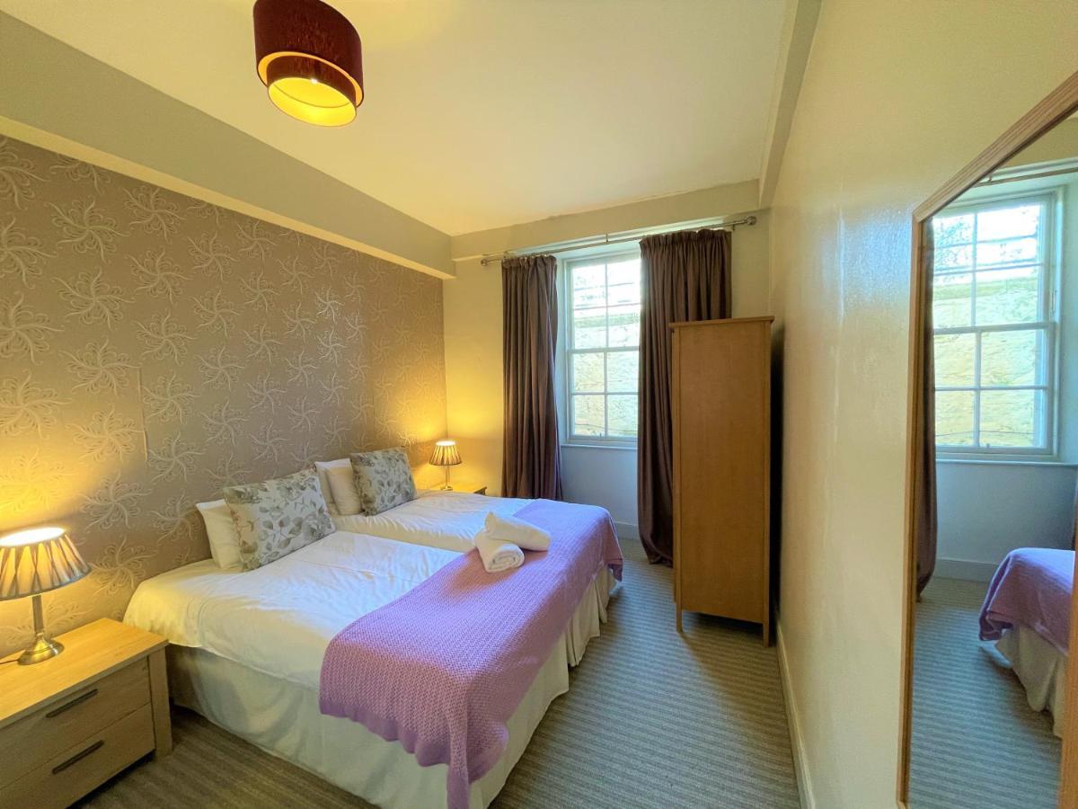 Kirkhill Estate Rooms Gorebridge Eksteriør bilde