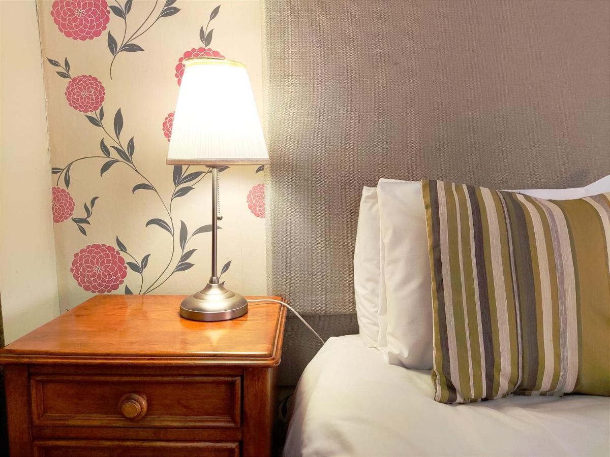 Kirkhill Estate Rooms Gorebridge Eksteriør bilde