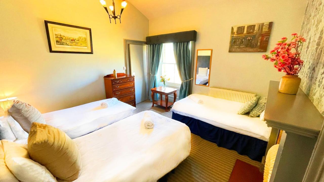 Kirkhill Estate Rooms Gorebridge Eksteriør bilde